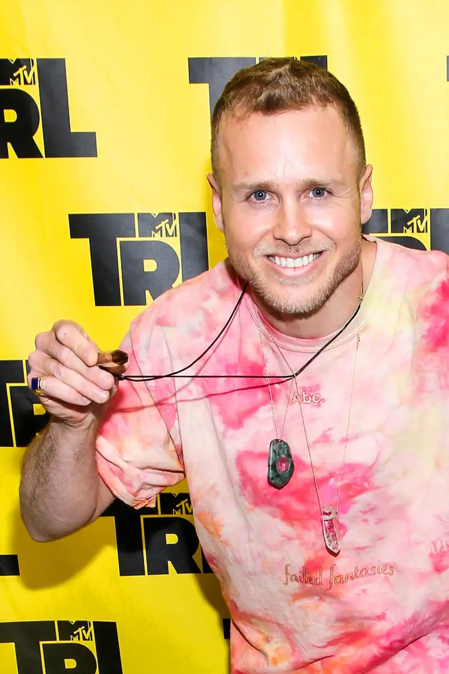 Celebrities Who Love The Bachelor!