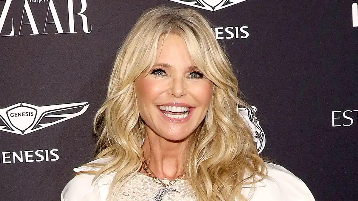 Christie-Brinkley-Christmas-vacation