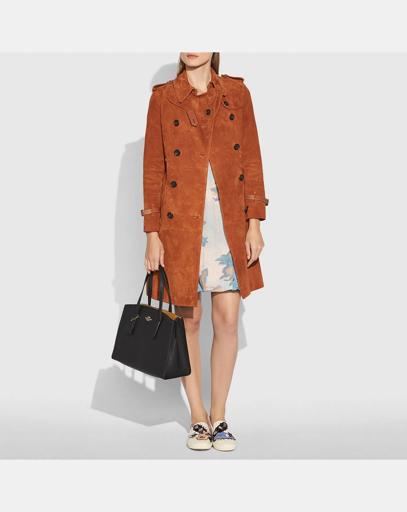 Coach Charlie Carryall