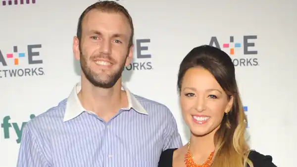 jamie otis, dog hehner, married at first sight, jamie otis pregnant, jamie otis miscarriage