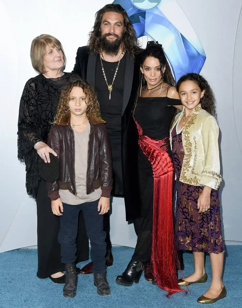 Jason-Momoa-and-kids-aquaman