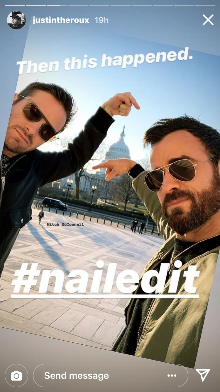 Justin Theroux Jokes &lsquo;New Couple Alert&rsquo; About Photo of Him and Ruth Bader Ginsburg