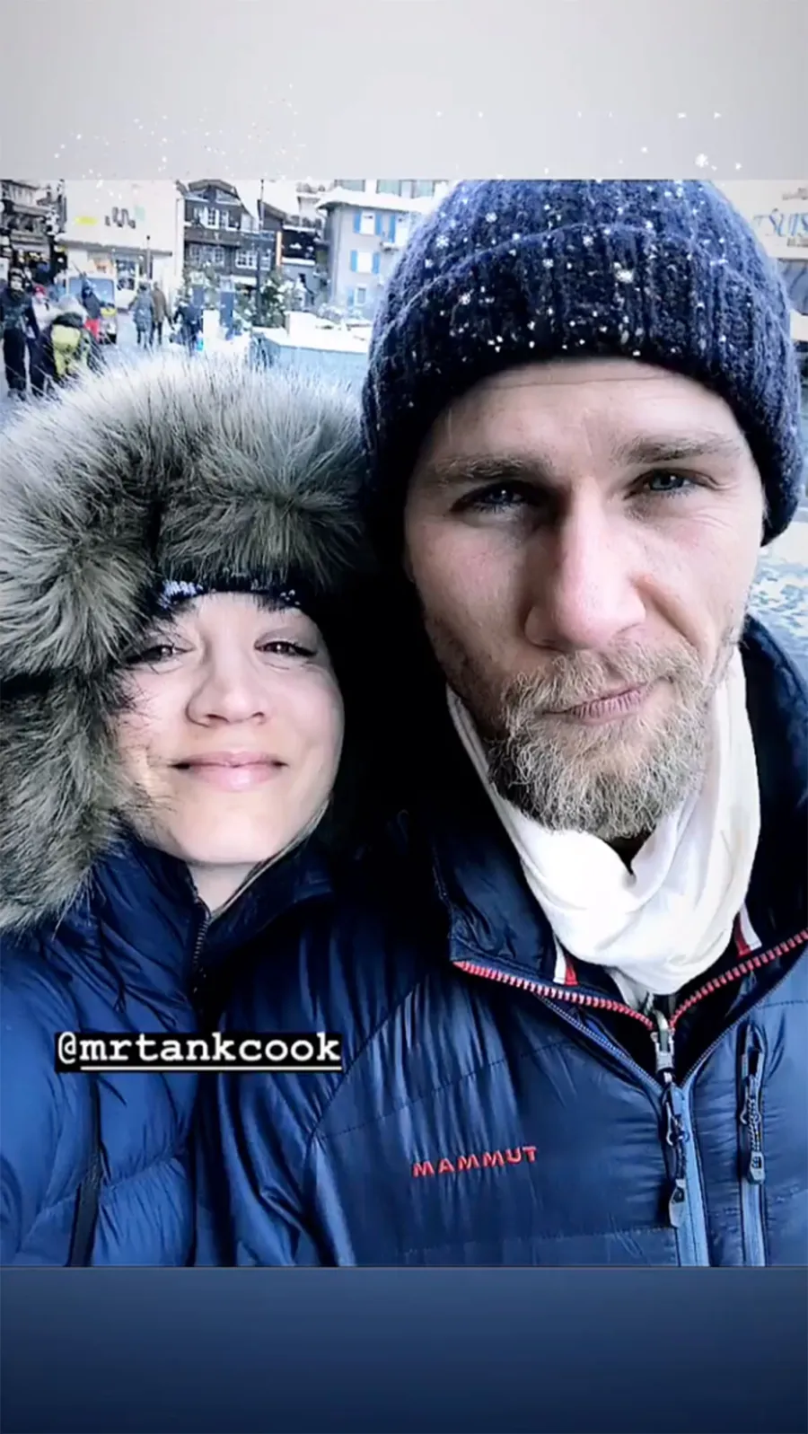 Kaley Cuoco Honeymoon