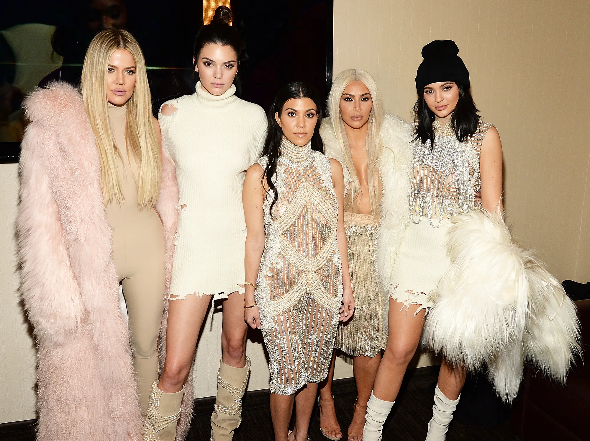 Kim Kardashian Khloe Kardashian Kourtney Kardashian Kylie Jenner Shutting Down Apps 2019