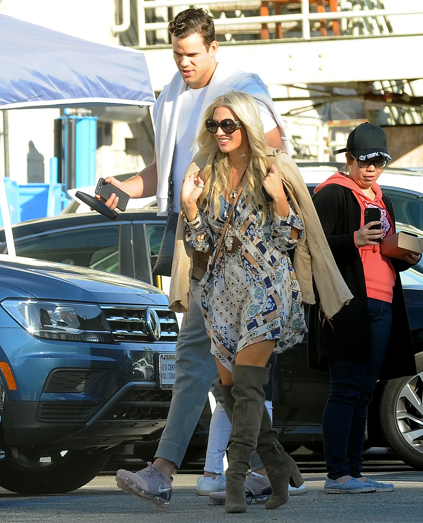 Kris-Humphries-dating-mystery-woman