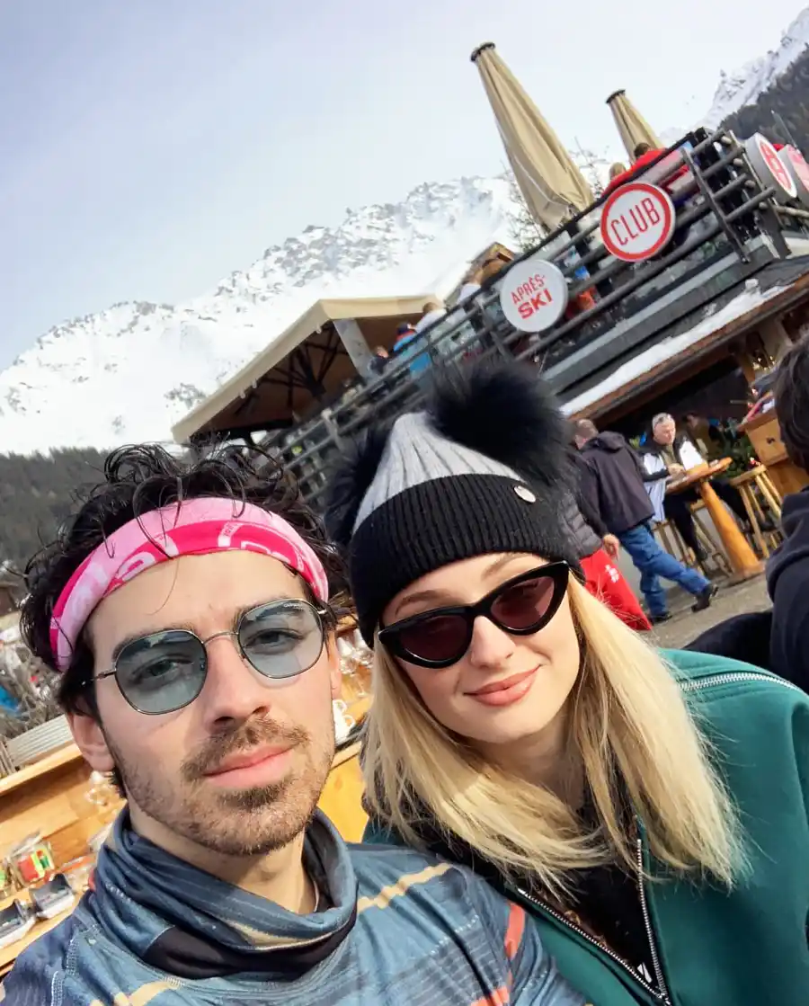 Priyanka Chopra Nick Jonas Joe Jonas Sophie Turner Ski Trip