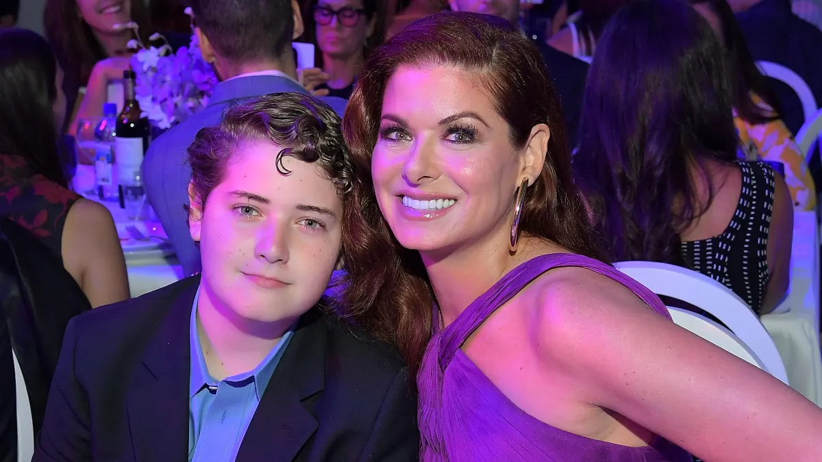 Debra Messing Son Roman