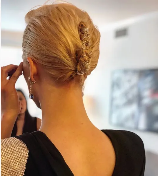 Saoirse Ronan hair up do