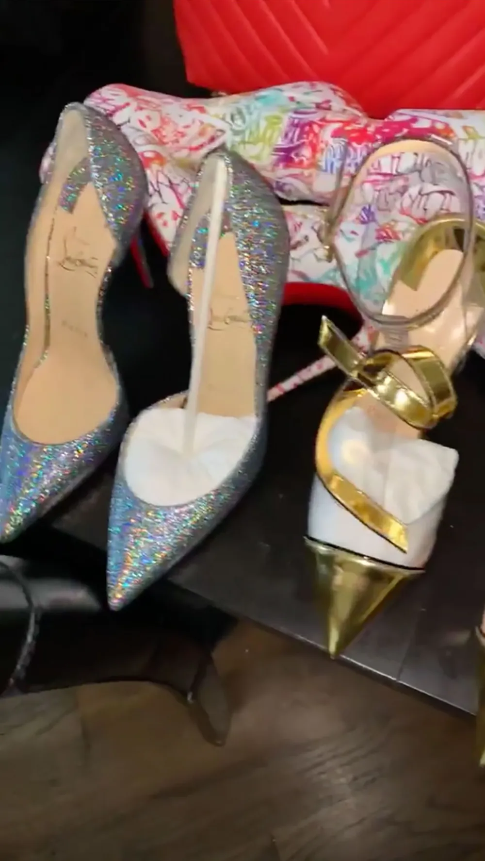 Offset Showers Ex Cardi B With Expensive Gifts on Christmas After Jet Ski Reunion