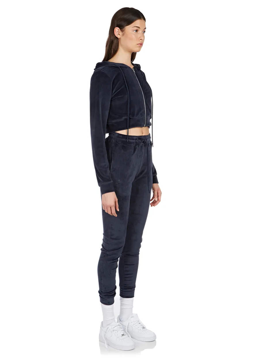 danielle guizo track suit