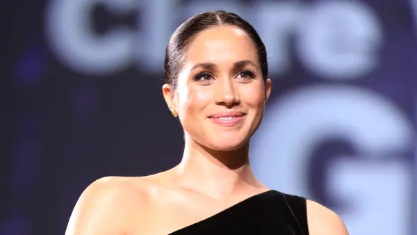 duchess-meghan-markle-fashion-awards