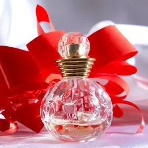 holiday-gift-guide-perfume-fragrance-gift