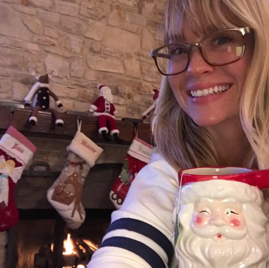 january jones christmas