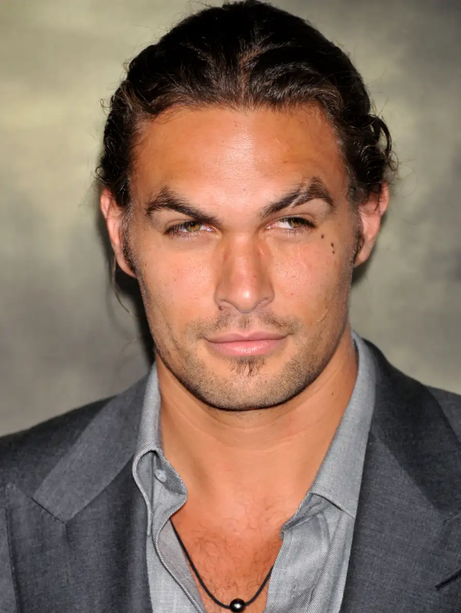 jason-momoa-hair-pulled-back