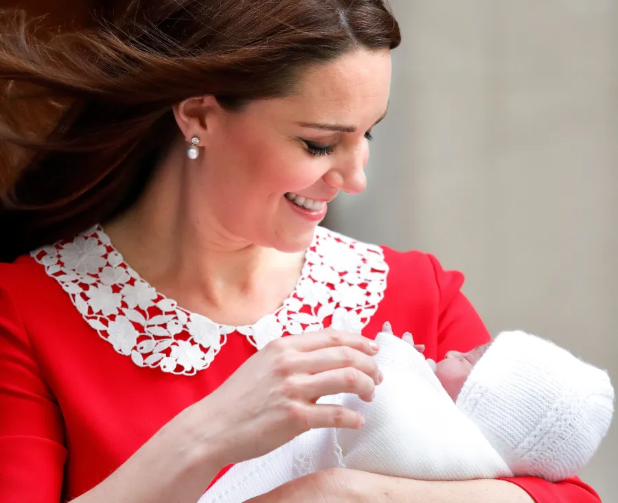 kate-middleton-baby-louis-makeup