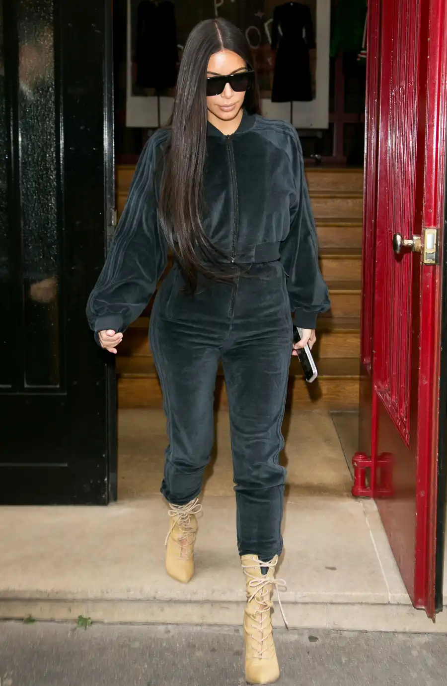kim-kardashian-tracksuit