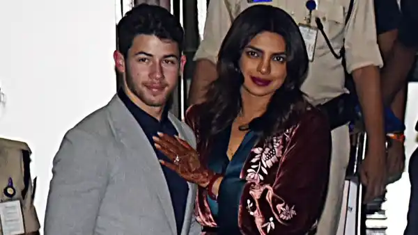 Priyanka Chopra Officially Changes Her Name to Jonas on Social Media After Marrying Nick