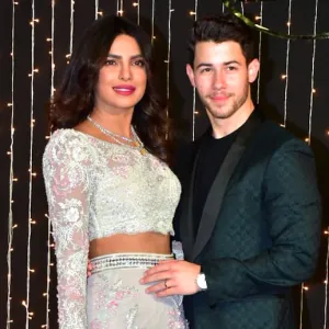 priyanka-chopra-and-nick-jonas-