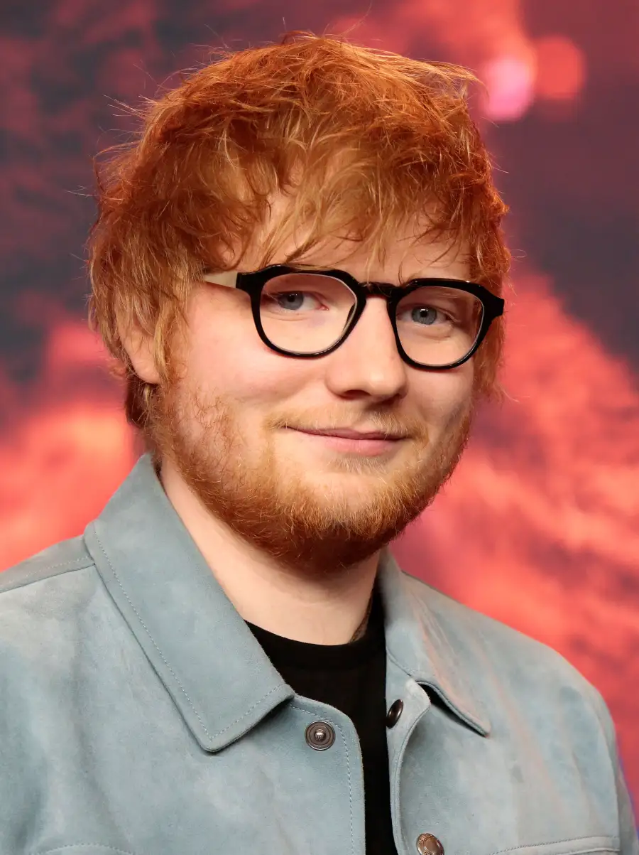 Awkward! Celebrities Who Had Horrible First Kisses