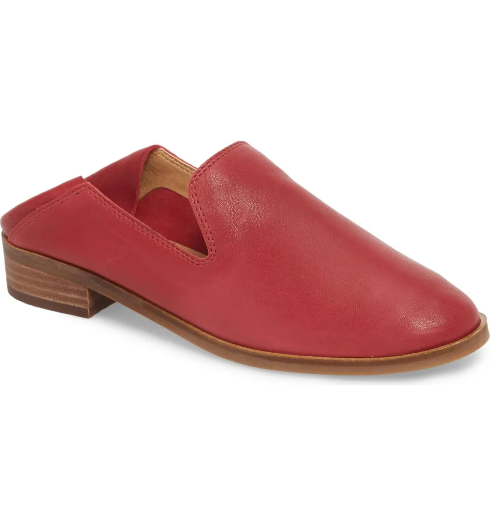 Lucky Brand Cahill Flat
