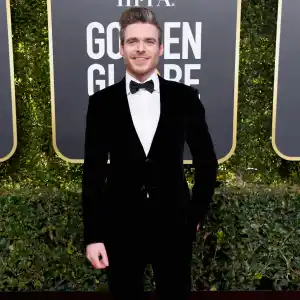 7 Hottest Hunks on the 2019 Golden Globes Red Carpet