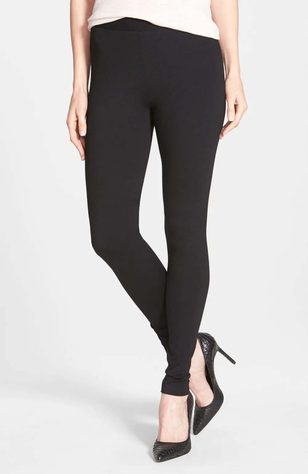 Vince Camuto leggings