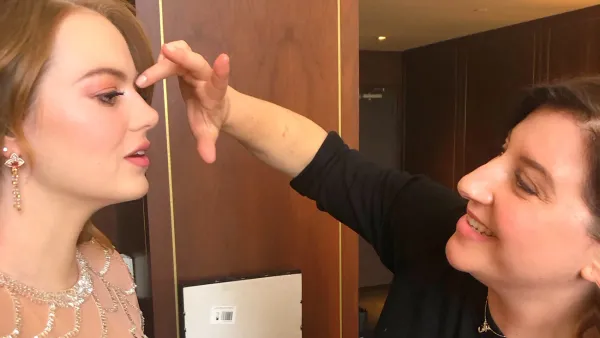 An Exclusive BTS Look at Emma Stone's Golden Globes Makeup Look