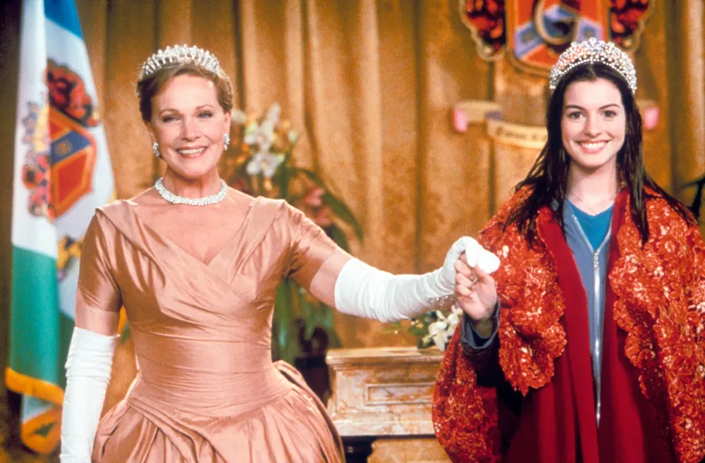 Anne Hathaway Gives &lsquo;Princess Diaries 3&rsquo; Update: &lsquo;We All Really Want It to Happen&rsquo;