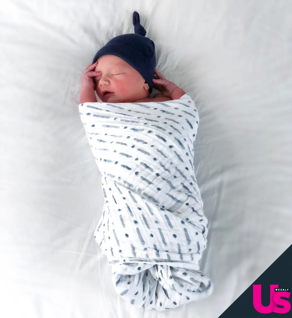 Desiree-Hartsock-and-Chris-Siegfried-Baby-1