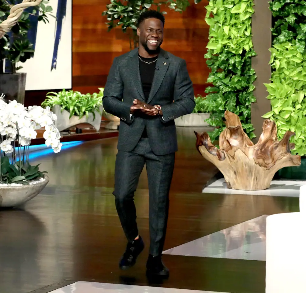 Ellen-DeGenres-Urges-Kevin-Hart-to-Reconsider-Hosting-the-Oscars