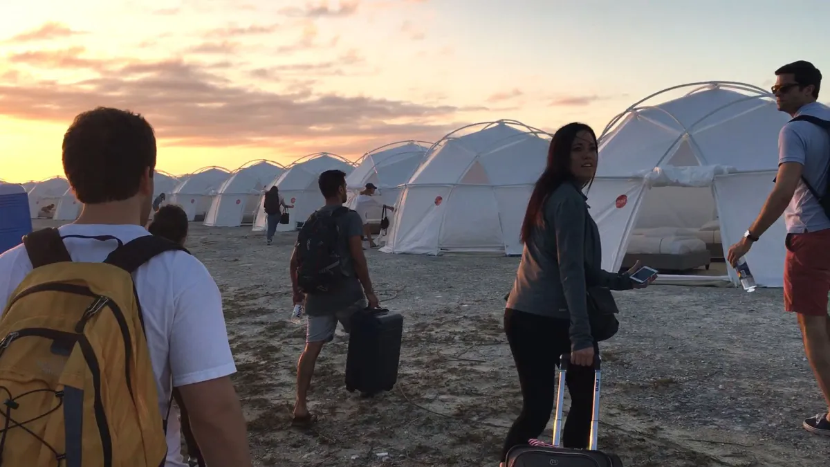 Fyre-Festival-Restaurateur-GoFund-Me-Page