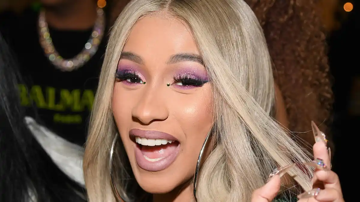 cardi b, tomi lahren, donald trump