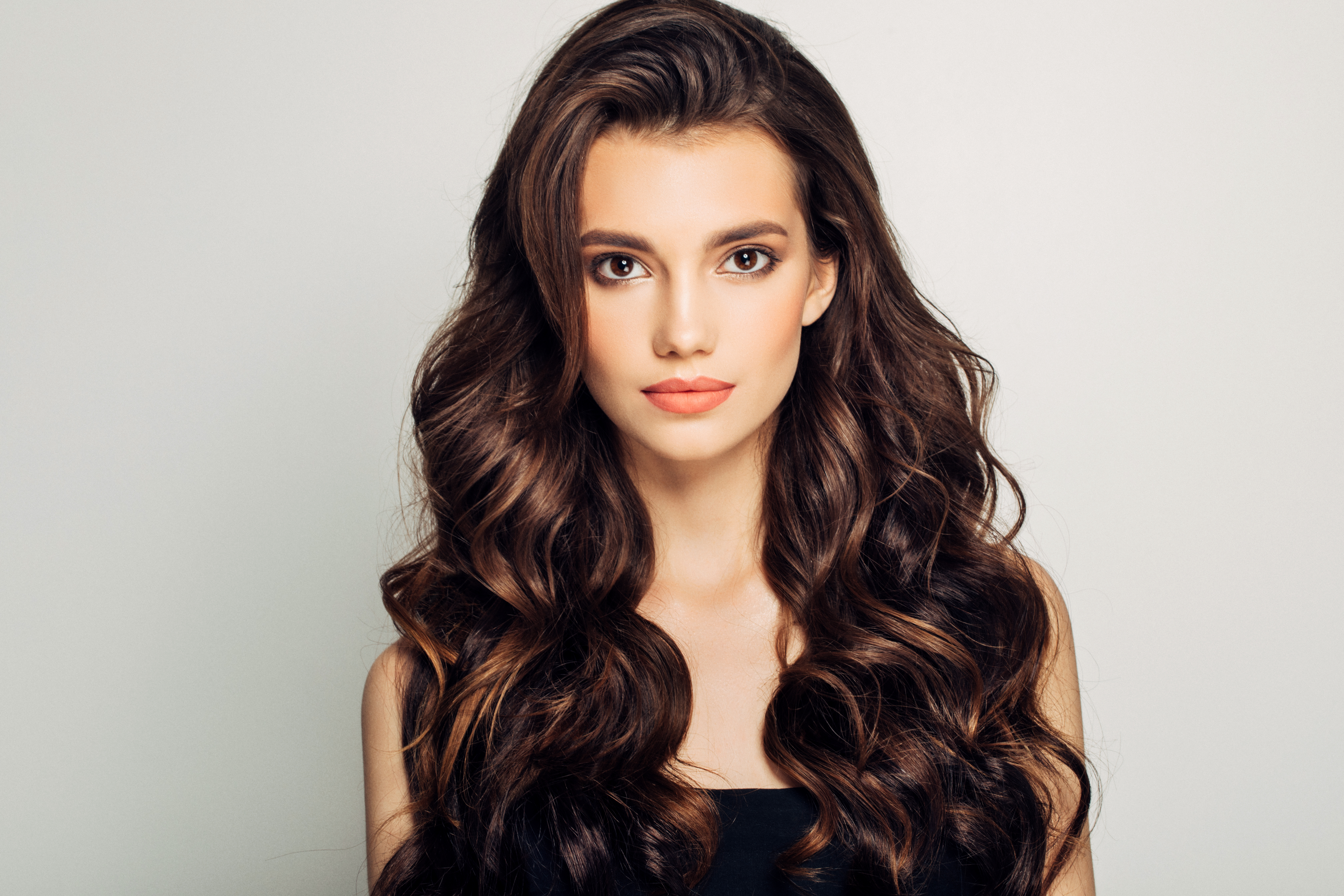 woman with voluminous wavy hair