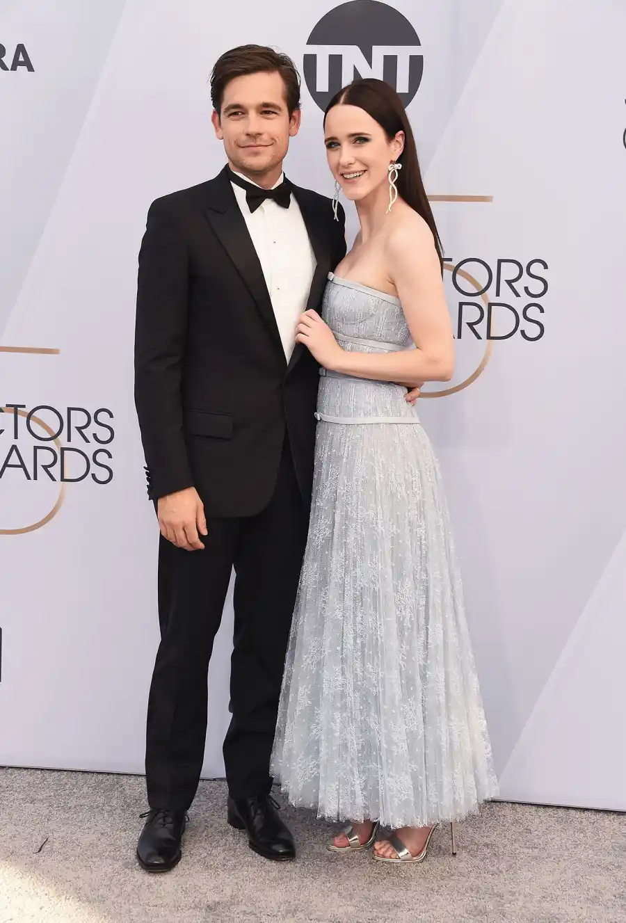 Jason Ralph (L) and Rachel Brosnahan SAG Awards 2019