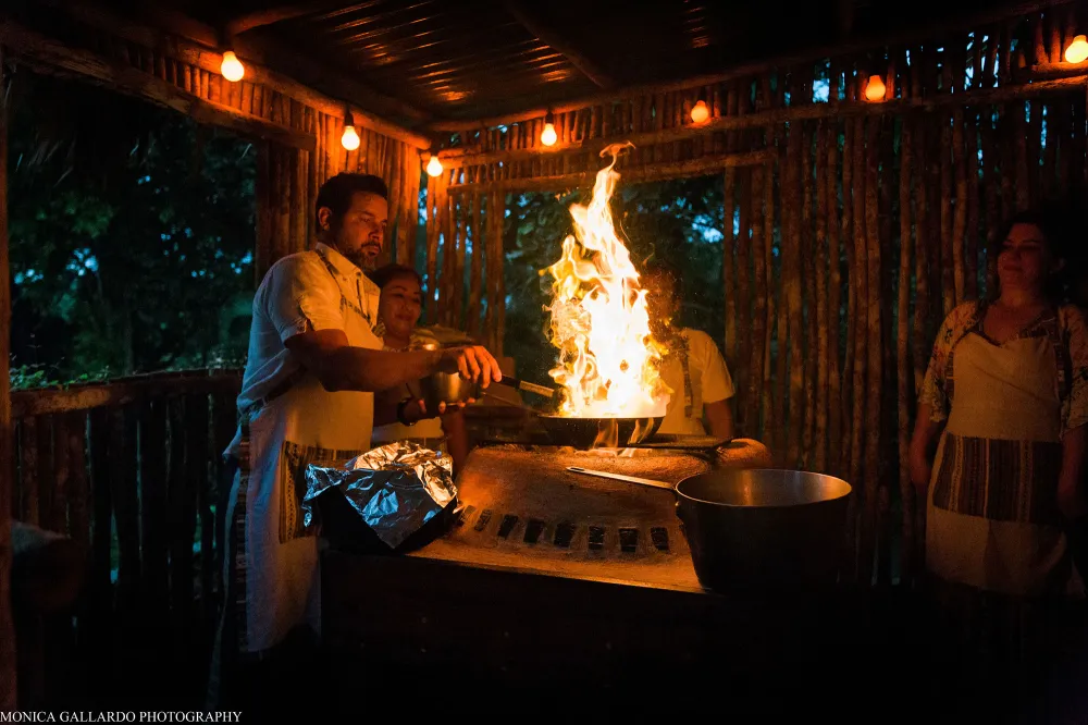 This Is Us&rsquo; Jon Huertas Takes Us Inside His Kindly Trip to Belize
