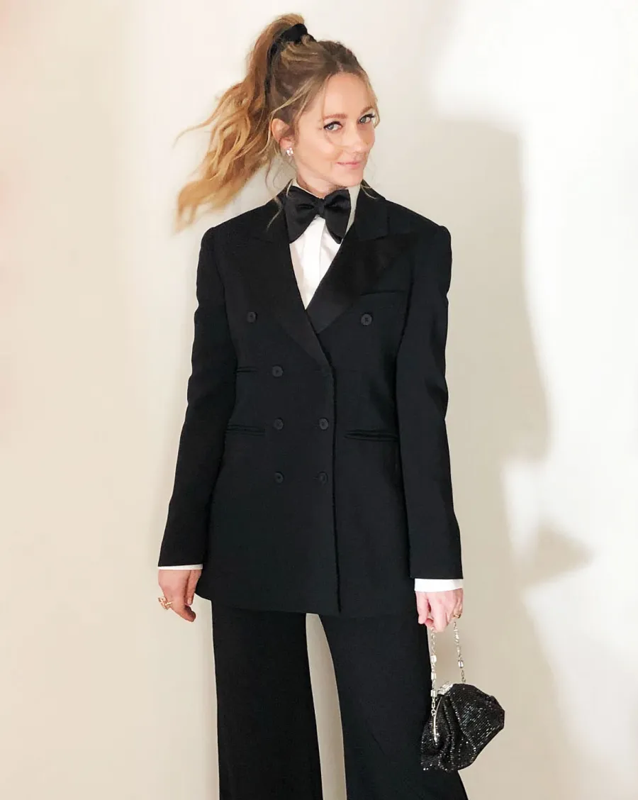 Stars Getting Ready Golden Globes 2019 Judy Greer