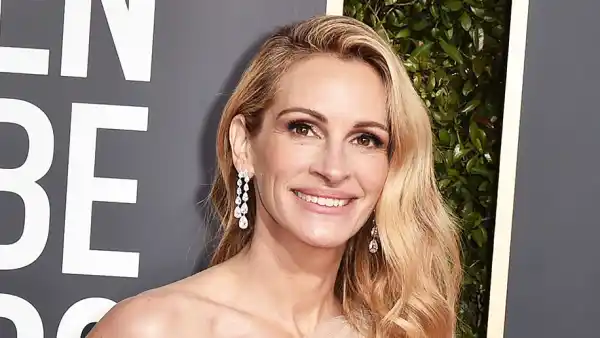 Julia Roberts Complexion Golden Globes