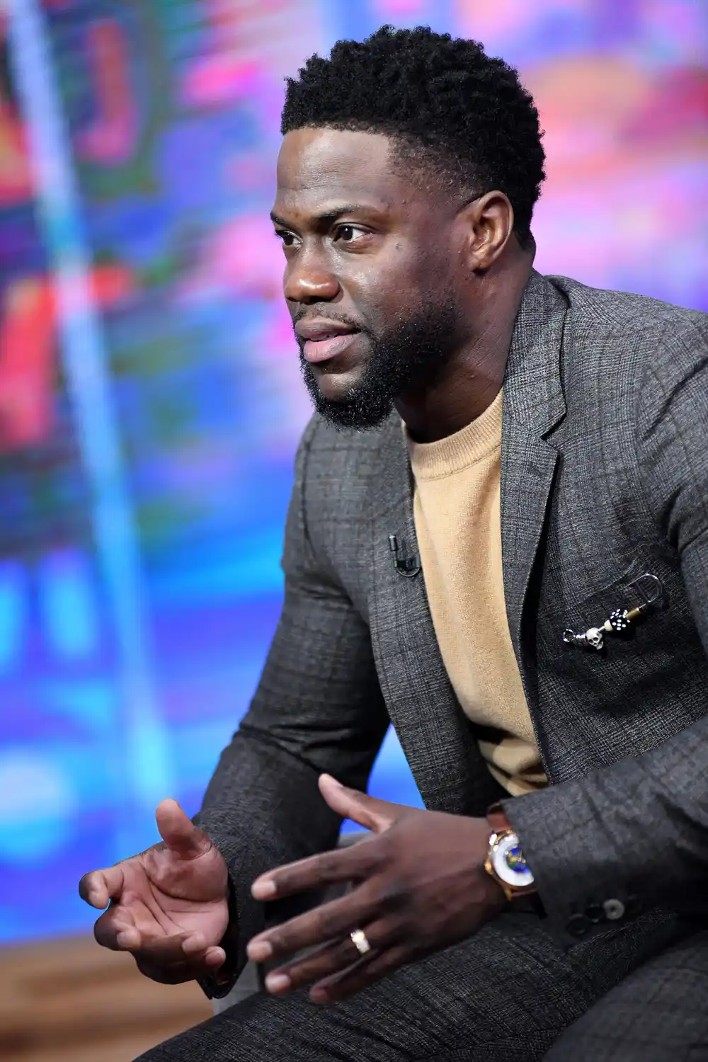 Kevin Hart Responds to Criticism Over Jussie Smollett Tweet