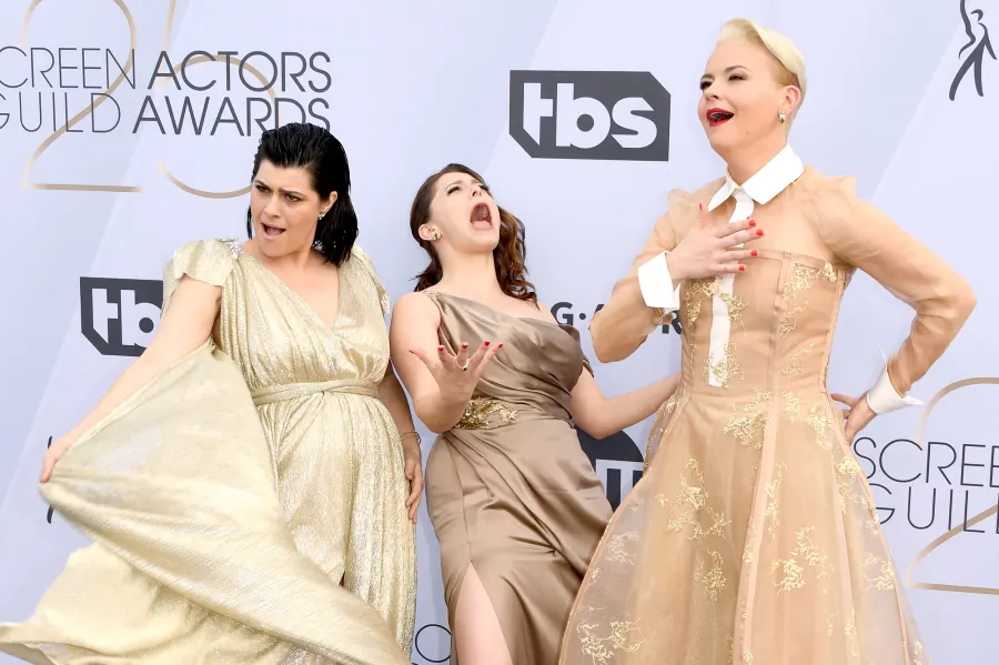 Kimmy-Gatewood,-Rachel-Bloom-and-Rebekka-Johnson-SAG-Awards-2019
