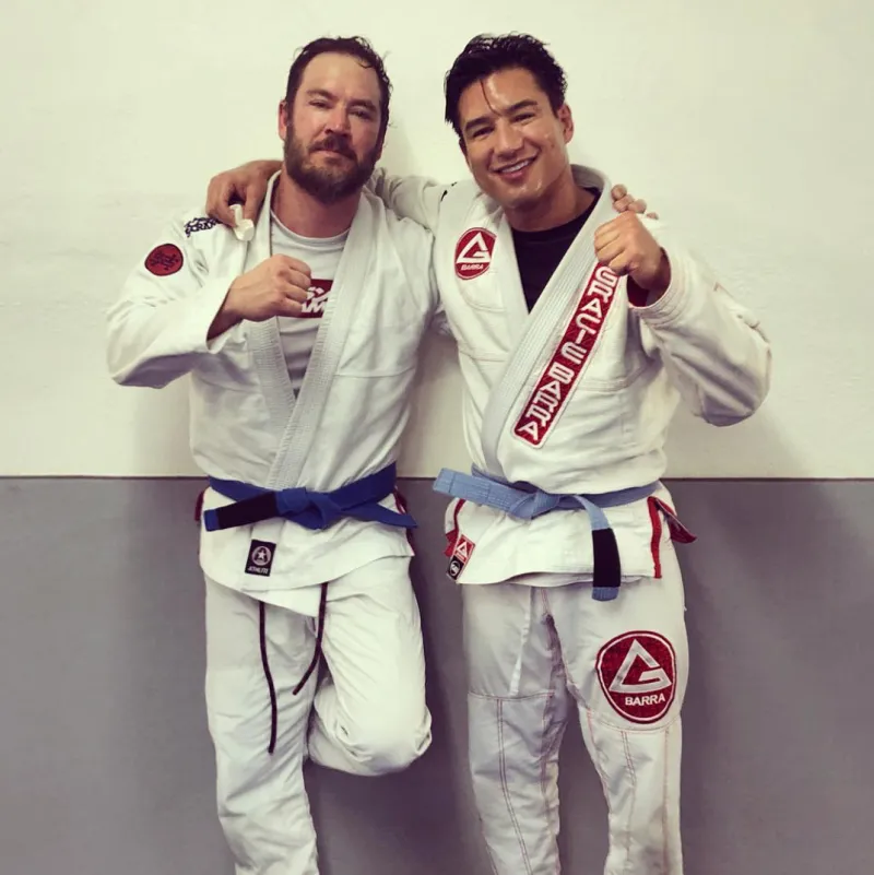 Mario-Lopez-and-Mark-Paul-Gosselaar-reunion