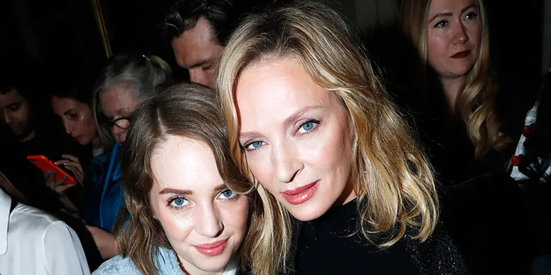 Uma Thurman Maya Hawke Mother Daughter Twinning Paris Fashion Week