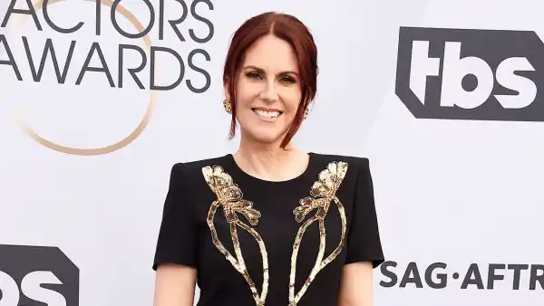 SAG Awards 2019: Megan Mullally Bought Her Own Alexander McQueen Red Carpet Dres