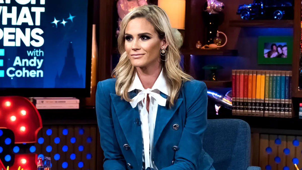 Meghan King Edmonds dog