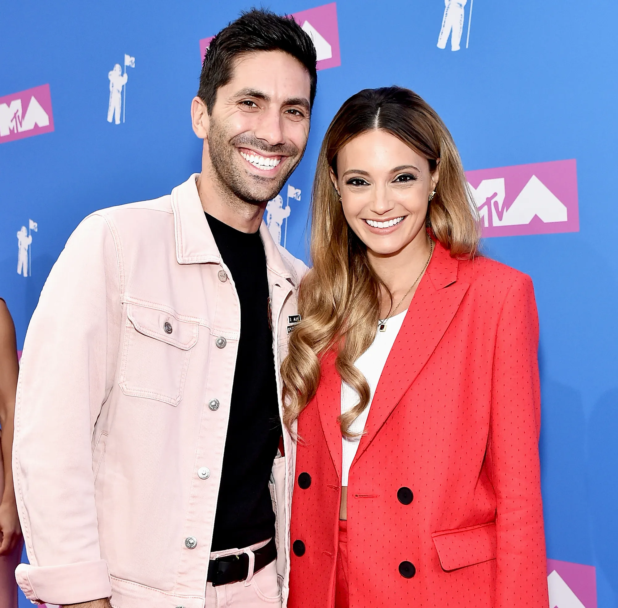 Nev-Schulman-and-Laura-Perlongo-welcome-baby
