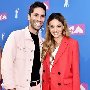 Nev-Schulman-and-Laura-Perlongo-welcome-baby