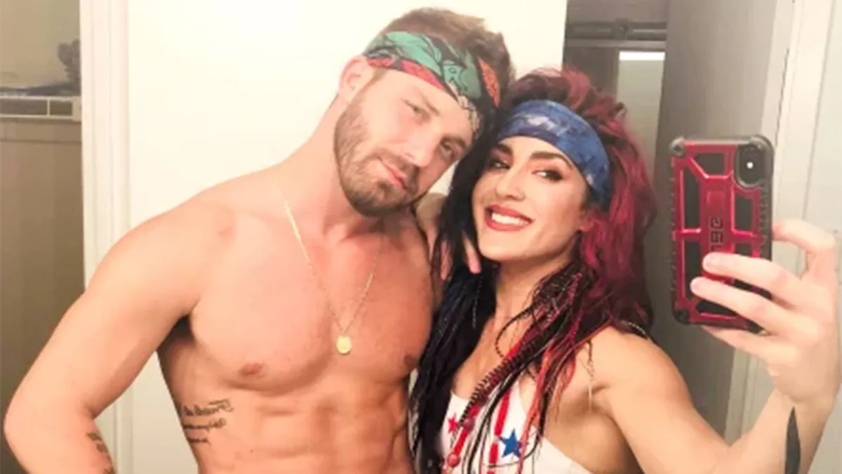 Cara/Paulie Are In Montana Together Post-Cheating Scandal