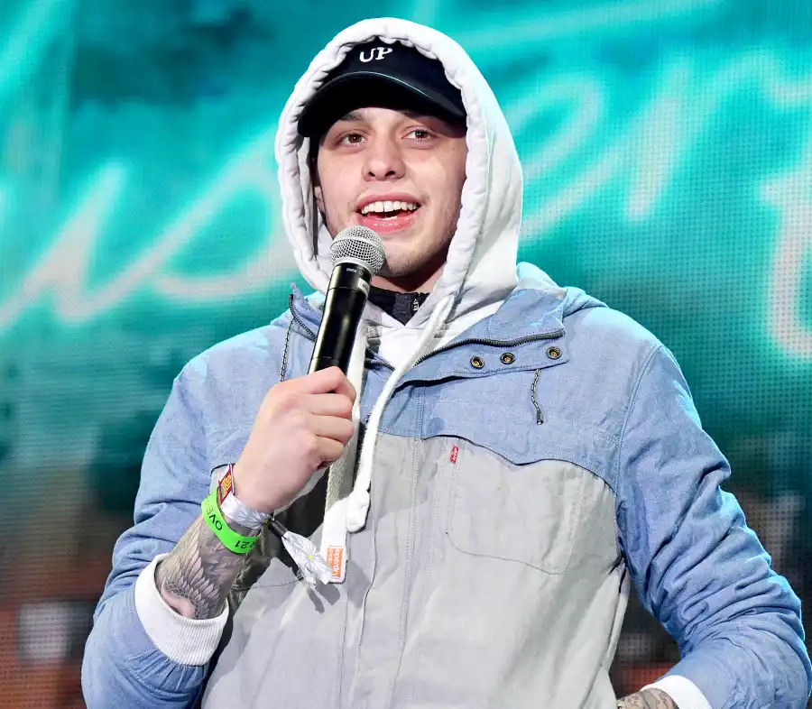 Pete-Davidson-speaks-against-r-kelly