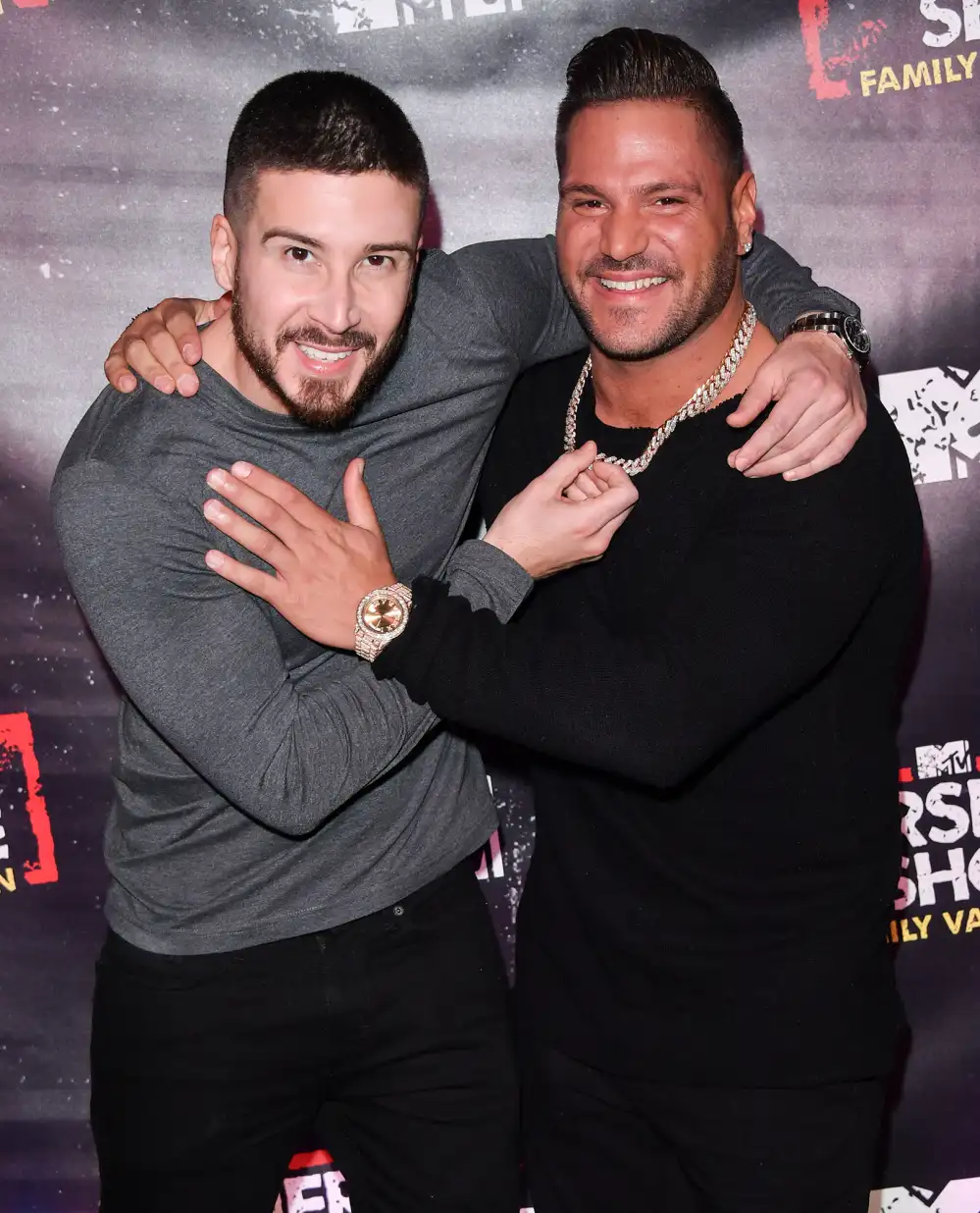 Ronnie Ortiz-Magro Shows Abs So Cut Vinny Guadagnino