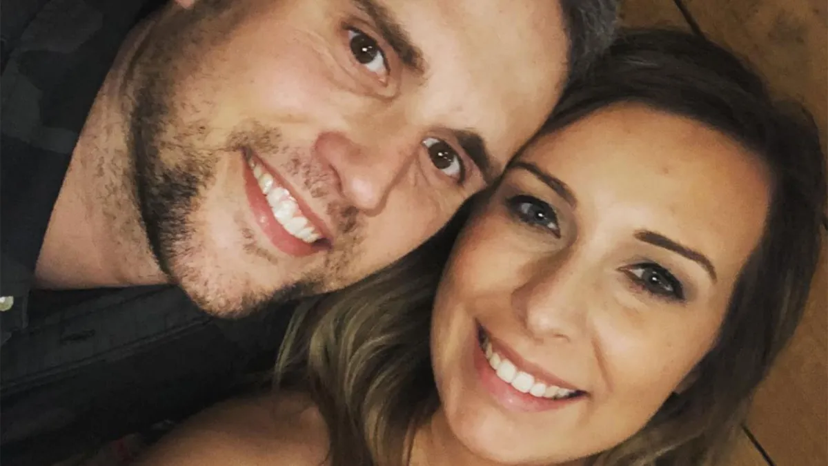 Mackenzie Edwards Shares Sweet Selfie With Husband Ryan Edwards for New Year's, Calls Him 'Best Lover'
