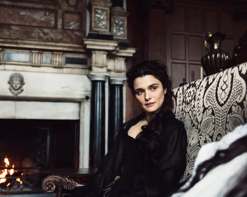 SAGS-Rachel-Weisz,-“The-Favourite”